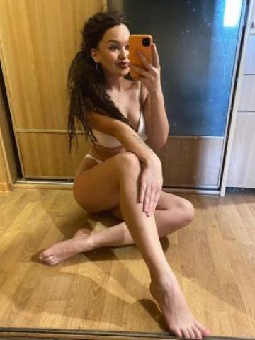 Проститутка Зина